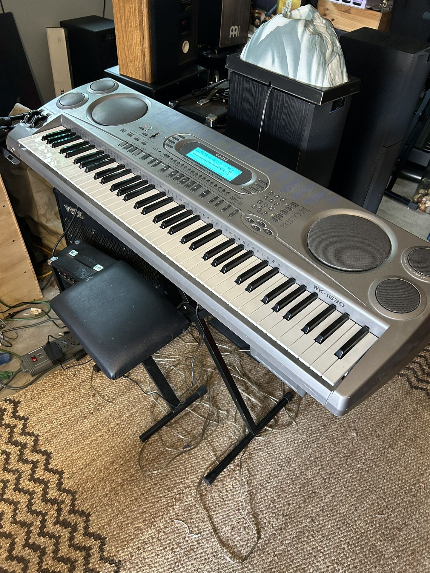 Casio WK-1630 keyboard in great shape. Has fantastic sound and has many tutorials and demos as well as many voices. Of the better quality non-weighte