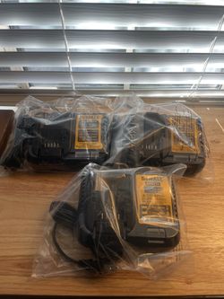New Dewalt Chargers 12V/20V $25 Each-Cada Uno Firm-Firme