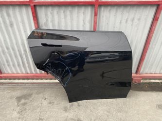 2020-2024 Tesla Model Y Right Rear Door