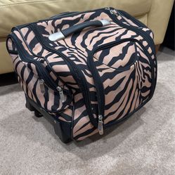 Travel Bag/Luggage/Carryon 