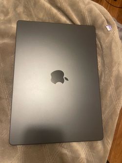 Apple MacBook Pro 14" M3 Pro • 18GB RAM • 512GB SSD