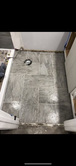 Tile Installations call or text now for a quote! get your floors remodeled!