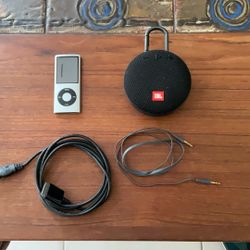 IPOD and JBL speaker combo