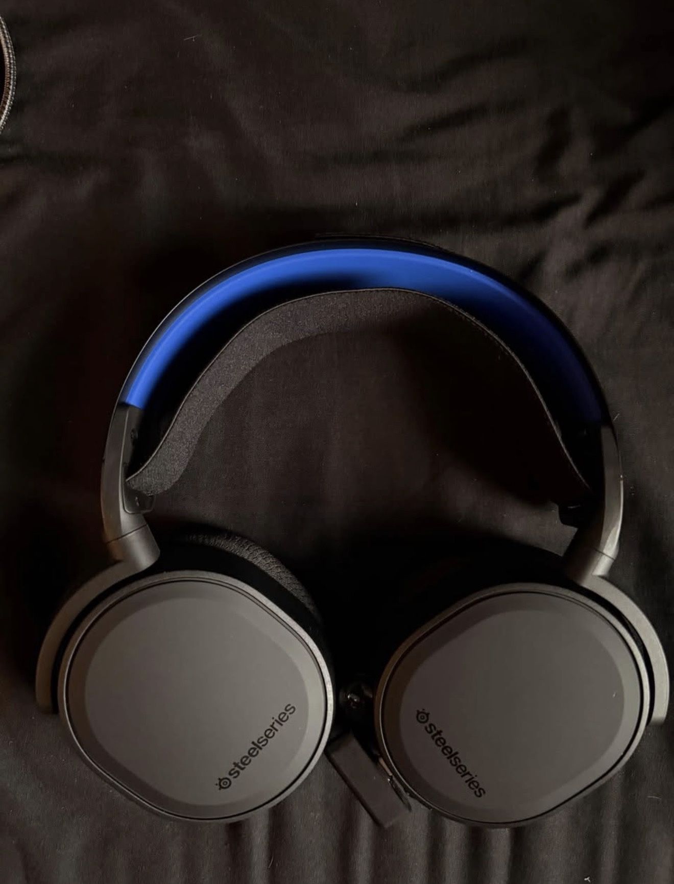 Steel Series Gaming Wireless Headphones
