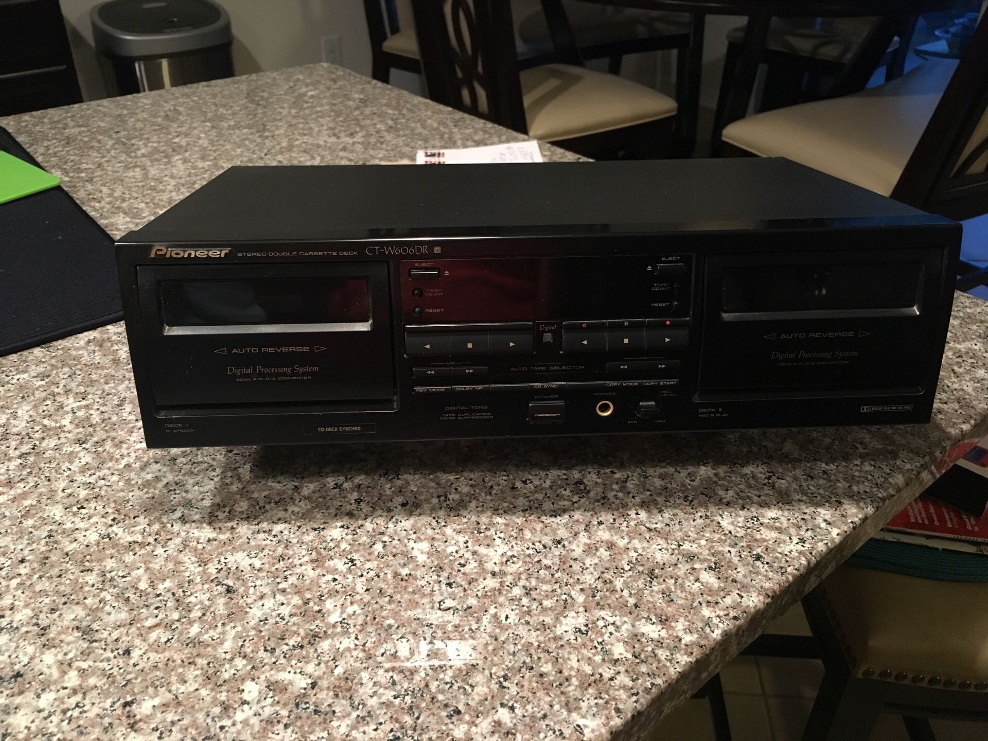 Pioneer Double cassette deck CT-W606DR
