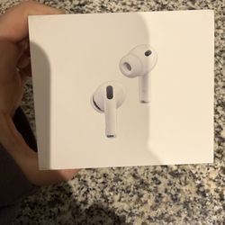 New AirPods 3 Pro
