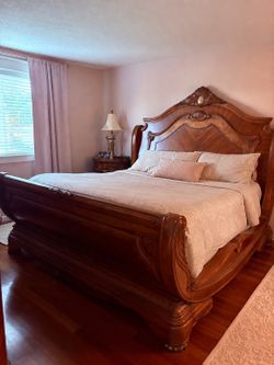 AICO - Michael Amini Cortina Bedroom set