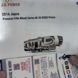2016 Jayco Pinnacle Fifth Wheel 