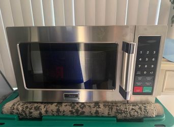 Commercial Microwave - Brand New