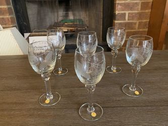 Vintage Set of 6 Etched Romanian Wine Glasses