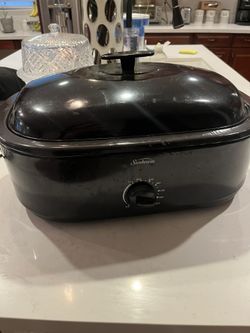 Sunbeam Oven Roaster 18 Quart for Sale in Buckeye, AZ - OfferUp