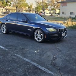 2015 BMW 740I