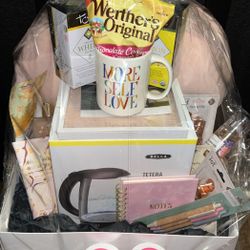 Valentine’s Day basket 