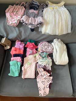 Very Gently Used/Unworn  29 Piece 3-6 Months Baby Girl LoT