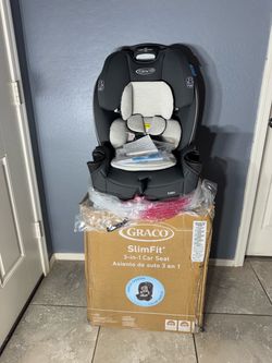 New SlimFit 3-in-1 Graco Car Seat