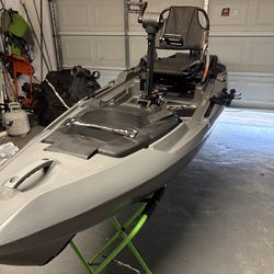 Wilderness Systems Recon 120 HD Fishing Kayak with AirPro ACES Seat