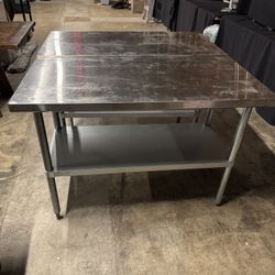 Stainless Steel Tables 