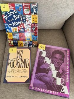 Various coffee table American history books