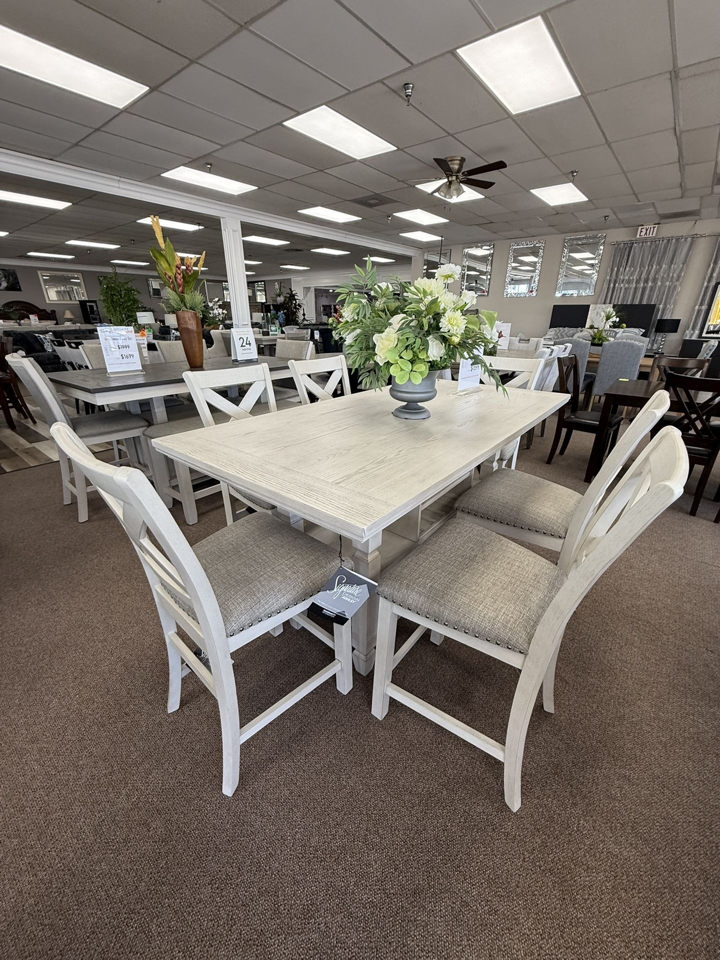 7 Pc Dining Table