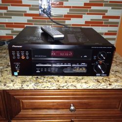 PIONEER VSX-D814-K. A/V Multi-Channel Receiver 