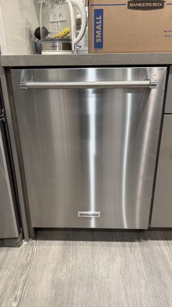 KitchenAid 24” Dishwasher (Originally $1400)