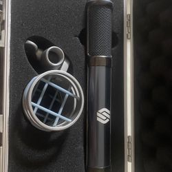 studio equipment 