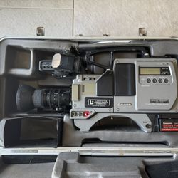 Vintage Panasonic VHS Camera AG-7450-P