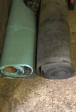 Left over roofing paper/ and self -adhesive comp