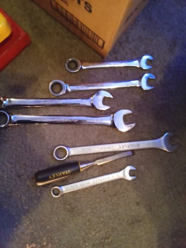 Wrenchs Various Sizes & Chisel 