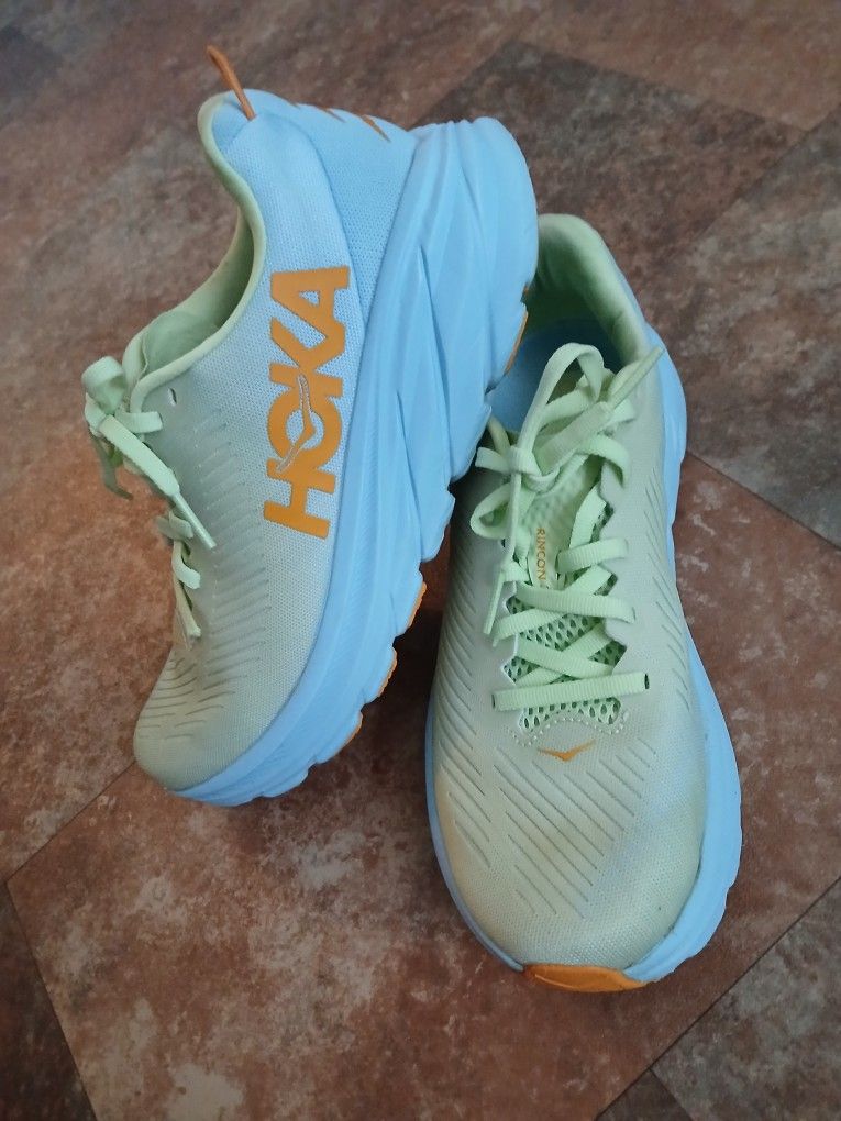 Hoka Women 7.5