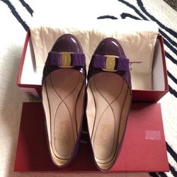 Salvatore Ferragamo Varina Patent Bow Flat Size 71/2 Purple