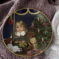 Decorative Christmas Plate