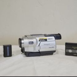 Sony Handycam CCD-TRV118 Video Hi8 Nightshot Camcorder Tested Working