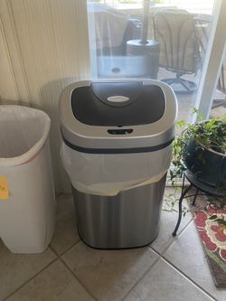 Automatic Trashcan 