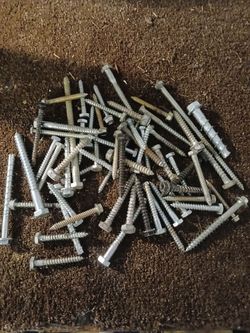 Lag screws