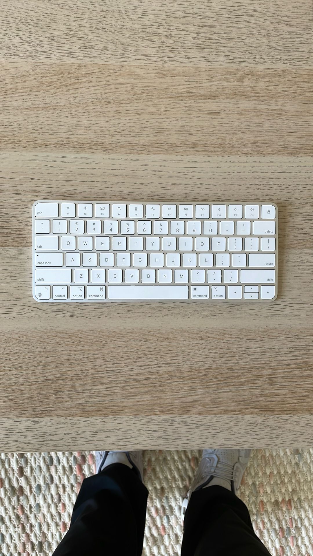 Apple Keyboard - Cable Not Included