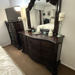Ashley Cherrywood Bedroom Set
