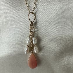 Rose Quartz And Freshwater Pearls Necklace