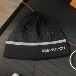 Louis Vuitton Monogram Hat for Sale in Odenton, MD - OfferUp
