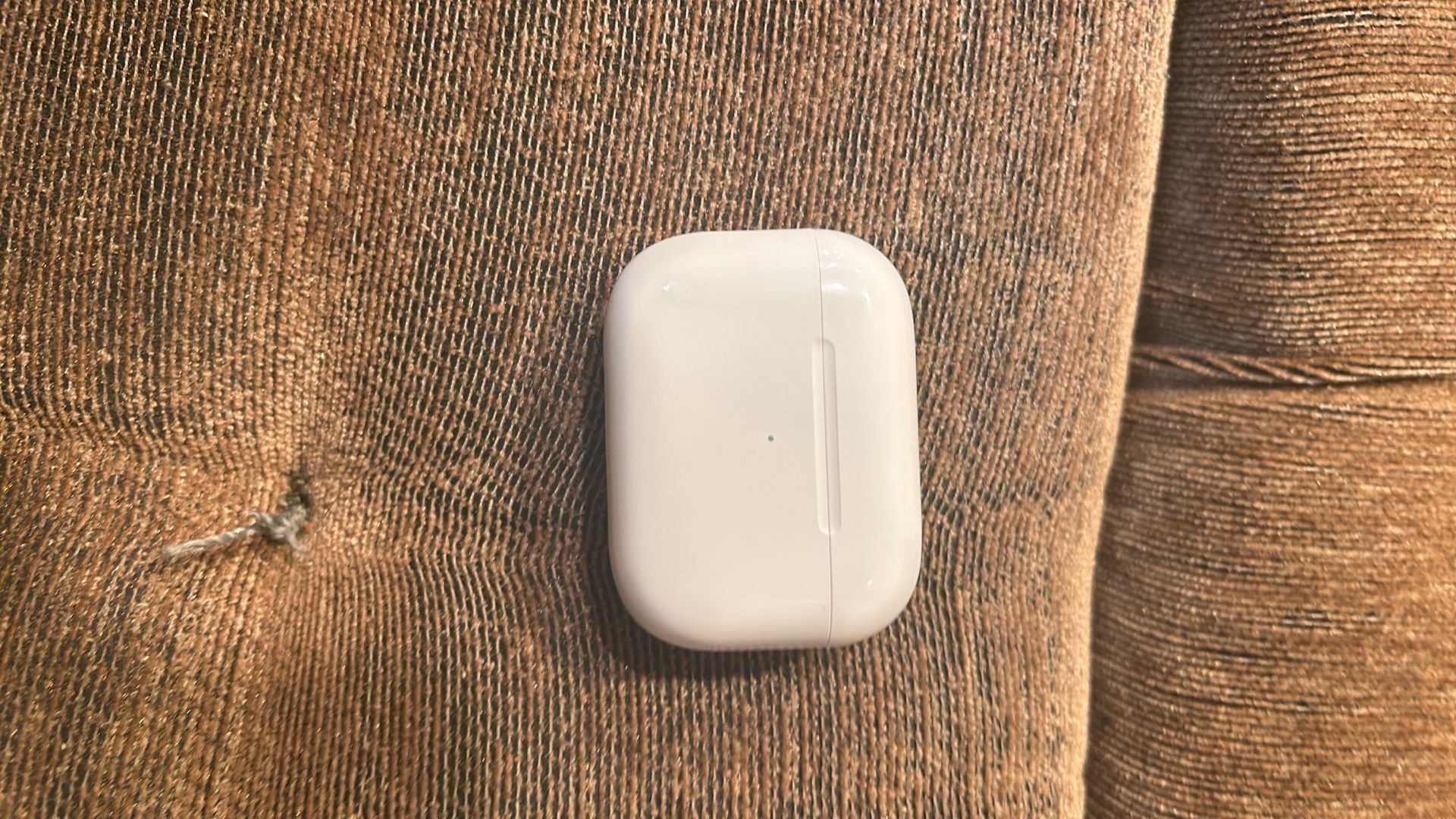AirPods Newest Gen