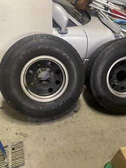 4  aluminum Chevy truck tire rims