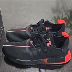 Adidas nmd r1 star wars darte vader size 9