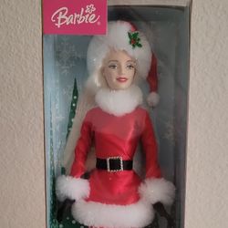 Santa's Helper Barbie