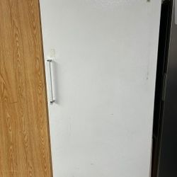 GE Freezer In Perfect Condition 