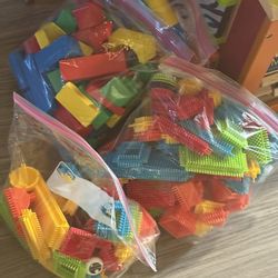 Free Toys And Toy Box