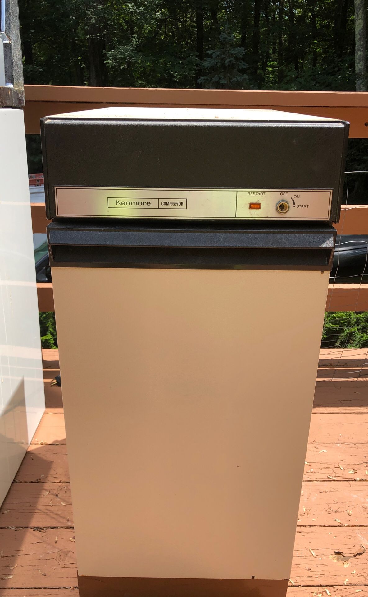 Kenmore trash compactor for Sale in Haddam, CT OfferUp