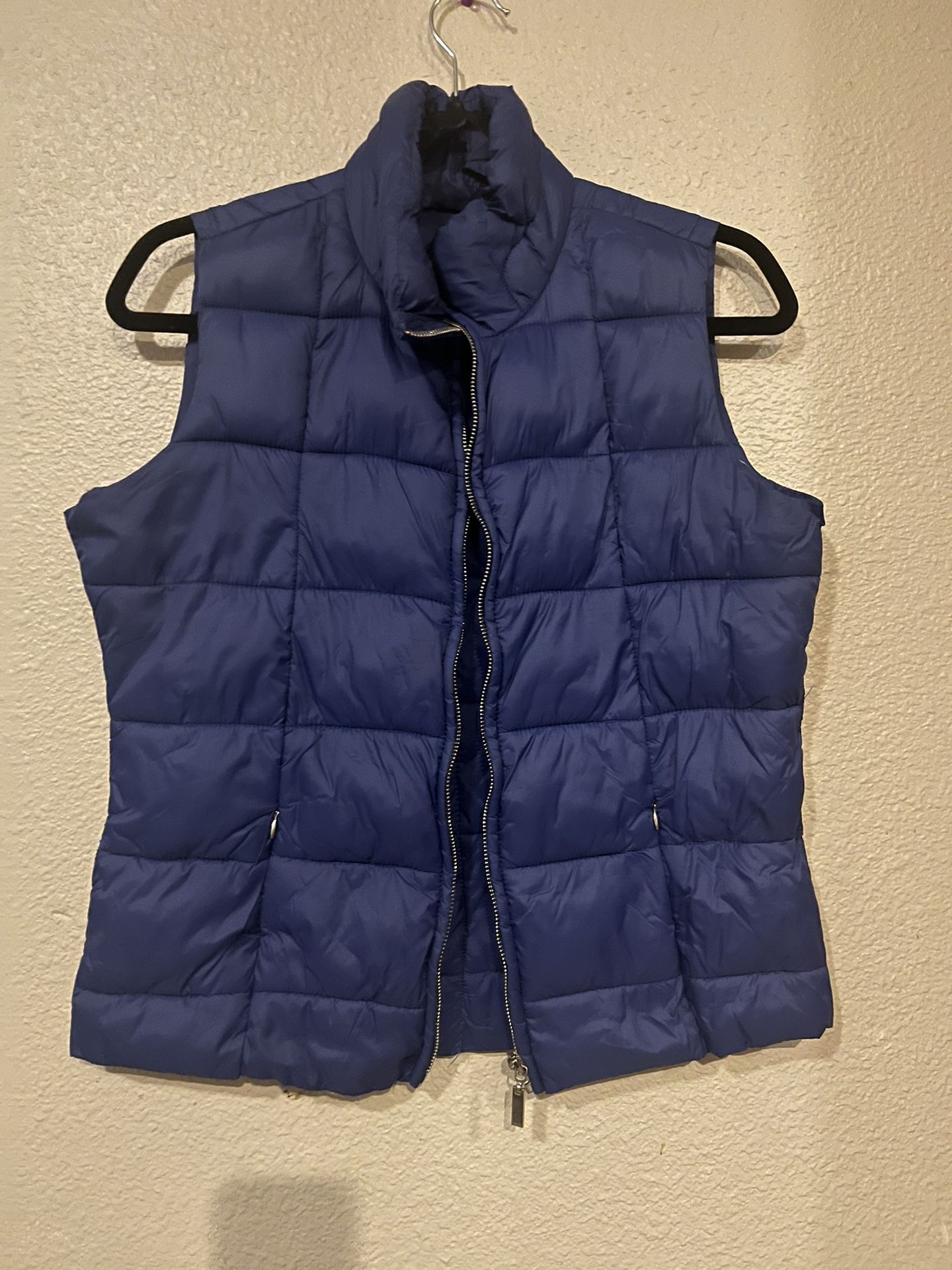 Blue Puffer Vest M