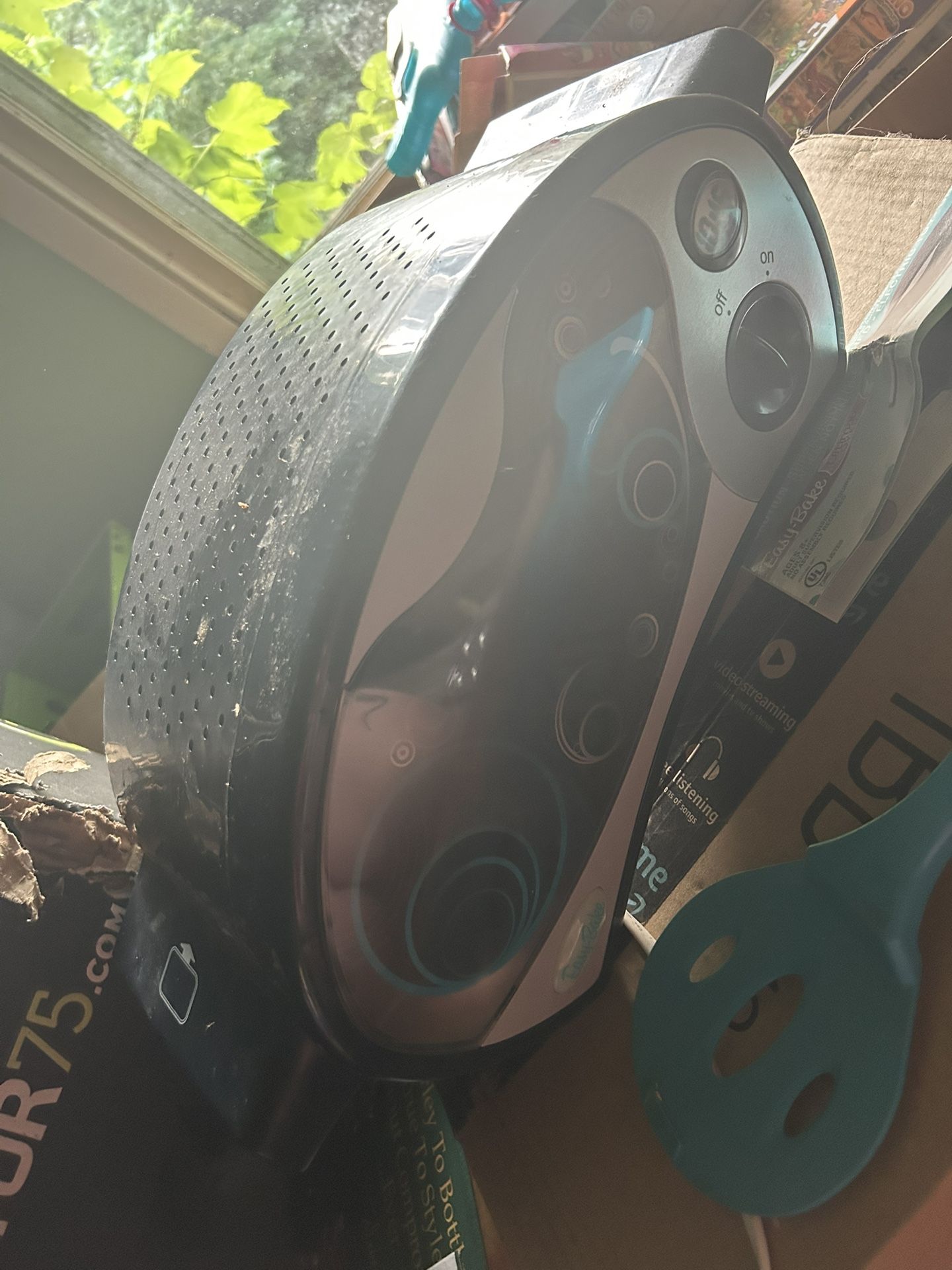 Easy Bake Oven With Accessories And Mixes