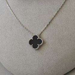 VCA Clover Black Onyx Necklace 
