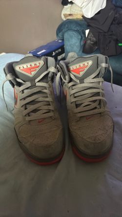 NIKE AIR Flight Falcon “Wolf Grey Orange”    Size 9